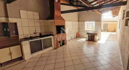 Casa com 2 Quartos à venda, 292m² no Jardim São Maurício, Santa Gertrudes