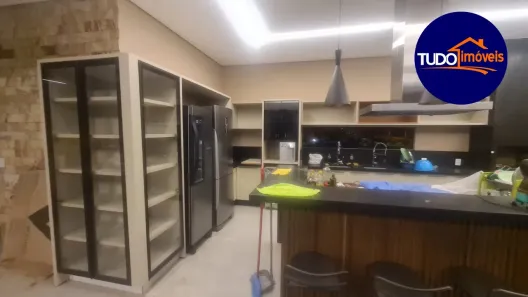 Casa com 7 Quartos à venda, 340m² no , Abadiânia