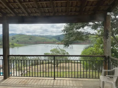 Casa de Condomínio com 2 Quartos à venda, 189m² no IGARATA, Igaratá
