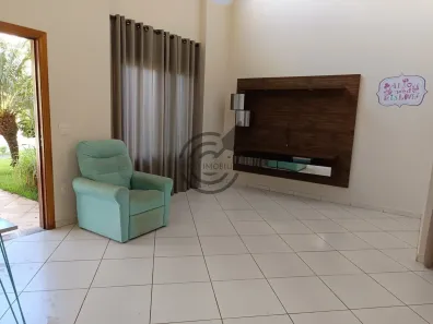 Sobrado com 3 Quartos para alugar, 200m² no Itapeva, Votorantim