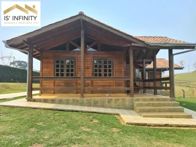 Fazenda / Sítio / Chácara com 3 Quartos à venda, 121000m² no Centro, Araucária