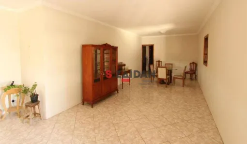 Fazenda / Sítio / Chácara com 4 Quartos à venda, 206m² no Colinas do Piracicaba (Ártemis), Piracicaba