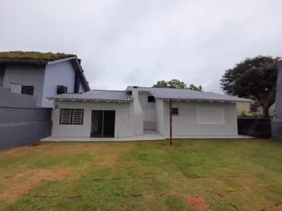 Casa com 3 Quartos para alugar, 180m² no Palmital, Chapecó