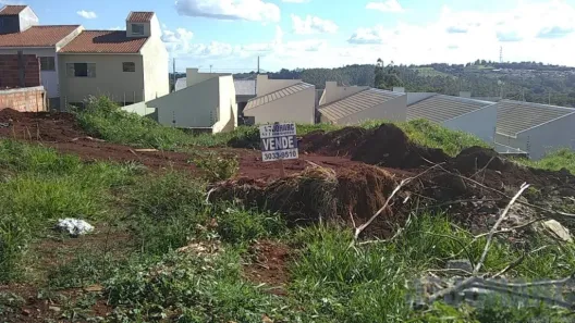 Terreno / Lote / Condomínio à venda, 275m² no Loteamento Residencial Villágio Di Roma, Apucarana