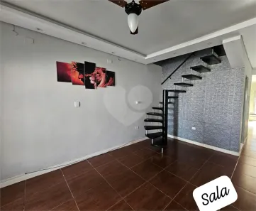 Casa com 2 Quartos à venda, 141m² no Jardim Vitoria, Mairinque
