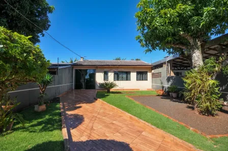 Casa com 2 Quartos à venda, 96m² no São Roque, Foz do Iguaçu