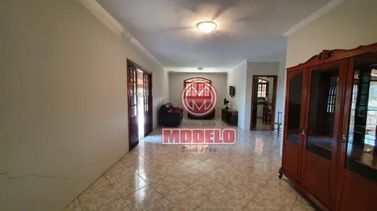 Fazenda / Sítio / Chácara com 3 Quartos à venda, 160m² no Colinas do Piracicaba (Ártemis), Piracicaba