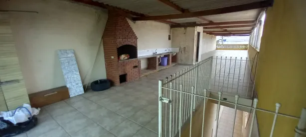 Sobrado com 3 Quartos para venda ou aluguel, 375m² no Cidade Kemel, Poá