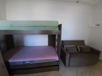Kitnet com 1 Quarto à venda, 32m² no Boqueirão, Santos
