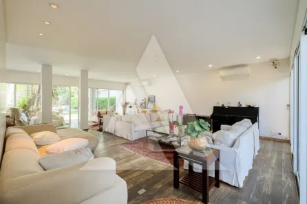 Casa de Vila com 4 Quartos à venda, 512m² no Jardim Luzitânia, São Paulo