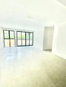 Apartamento com 2 Quartos à venda, 80m² no Samambaia, Petrópolis