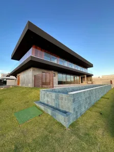 Casa de Condomínio com 5 Quartos à venda, 660m² no Universidade, Vitória da Conquista