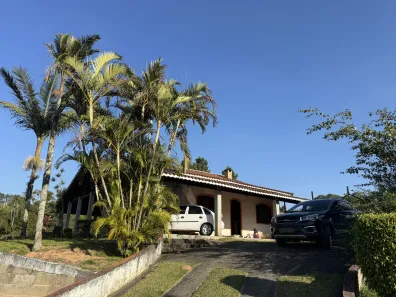 Fazenda / Sítio / Chácara com 2 Quartos à venda, 2000m² no Ibiúna, Ibiúna