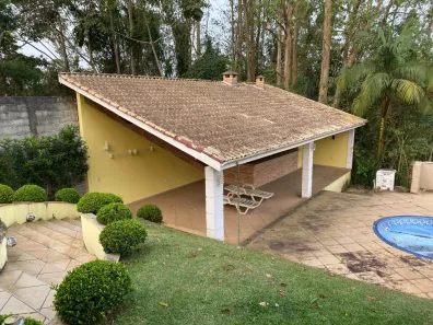 Casa de Condomínio com 3 Quartos para alugar, 420m² no Loteamento Chacaras Embu-Guacu, Embu-Guaçu