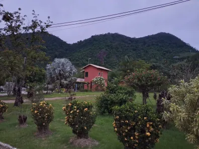 Fazenda / Sítio / Chácara com 2 Quartos à venda, 1000m² no Papucaia, Cachoeiras de Macacu