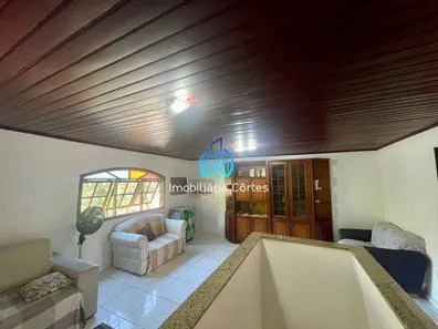 Fazenda / Sítio / Chácara com 8 Quartos à venda, 400m² no Maraporã, Cachoeiras de Macacu