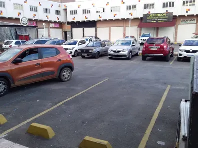 Loja / Salão / Ponto Comercial à venda, 1705m² no Boqueirão, Curitiba
