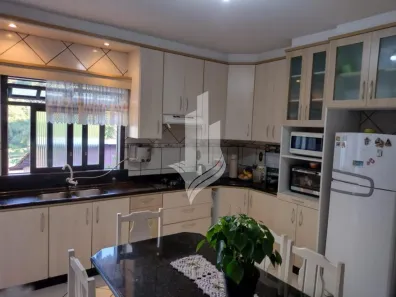 Casa com 3 Quartos à venda, 218m² no Itoupavazinha, Blumenau