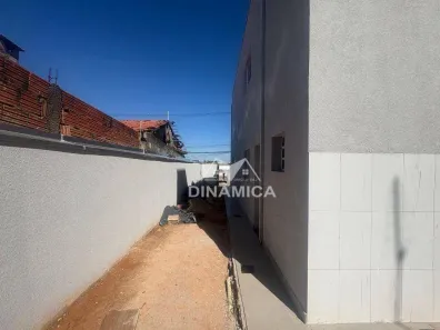Sobrado com 2 Quartos à venda, 90m² no Jardim Maria Antonia (Nova Veneza), Sumaré