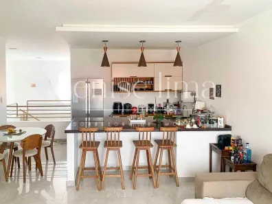 Sobrado com 3 Quartos à venda, 200m² no Aruana, Aracaju