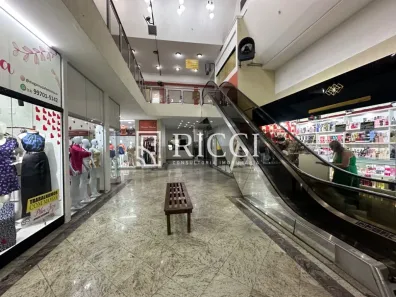 Prédio Inteiro à venda, 1900m² no Centro, São Vicente