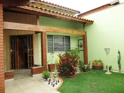Casa com 3 Quartos à venda, 195m² no , Ipeúna