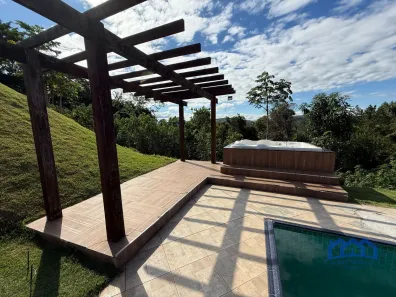 Fazenda / Sítio / Chácara com 4 Quartos à venda, 3385m² no , Mairinque