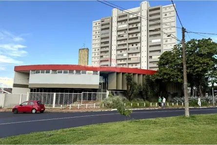 Prédio Inteiro para alugar, 849m² no Jardim Paulistano, Ribeirão Preto