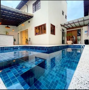 Casa de Condomínio com 3 Quartos à venda, 178m² no Parque Ipiranga, Resende