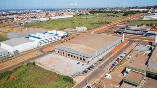 Galpão / Depósito / Armazém à venda, 7257m² no Santa Maria, Brasília