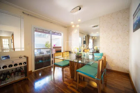 Casa de Condomínio com 3 Quartos à venda, 173m² no Jardim Colibri, Embu das Artes