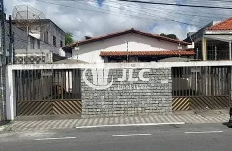 Casa com 3 Quartos à venda, 473m² no São José, Aracaju