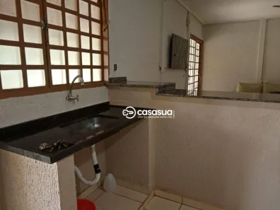 Fazenda / Sítio / Chácara com 2 Quartos à venda, 1000m² no , Ipeúna
