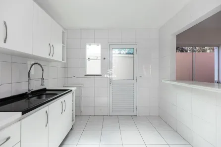 Sobrado com 3 Quartos para alugar, 130m² no Boa Vista, Curitiba