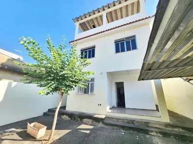 Casa com 3 Quartos à venda, 195m² no Rosa dos Ventos, Nova Iguaçu