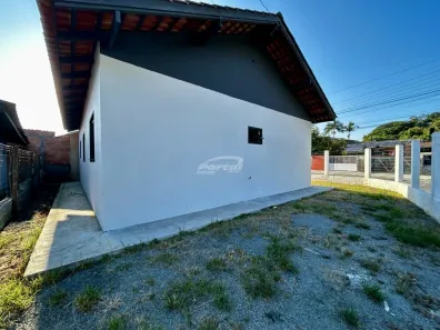 Casa com 2 Quartos para alugar, 70m² no Nossa Senhora de Fátima, Penha