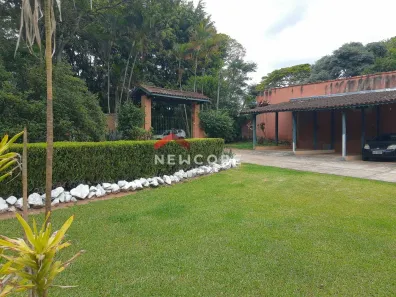 Fazenda / Sítio / Chácara com 3 Quartos à venda, 419m² no Rancho Caioçara, Atibaia