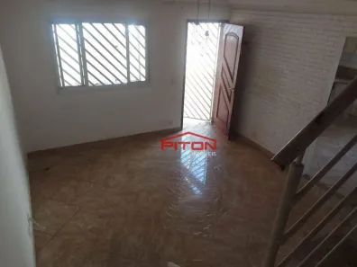 Sobrado com 3 Quartos para alugar, 70m² no Vila Rio Branco, São Paulo