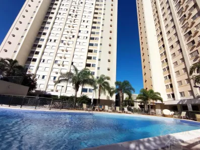 Apartamento com 2 Quartos para alugar, 69m² no Vila Nova, Maringá