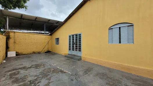 Prédio Inteiro com 4 Quartos à venda, 400m² no Jardim Bela Vista - Continuação, Aparecida de Goiânia