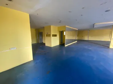 Loja / Salão / Ponto Comercial para alugar, 358m² no Colubande, São Gonçalo