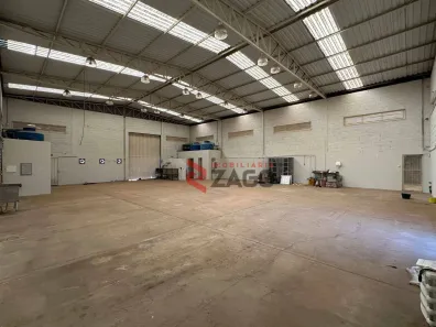 Galpão / Depósito / Armazém à venda, 326m² no Jardim Maracanã, Uberaba