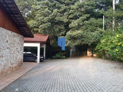 Fazenda / Sítio / Chácara com 3 Quartos à venda, 3600m² no Chácaras Bartira, Embu das Artes