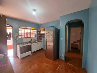 Casa com 3 Quartos à venda, 75m² no Jardim Leblon, Campo Grande