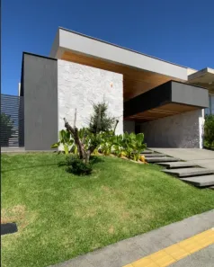 Casa de Condomínio com 3 Quartos à venda, 196m² no Jardins Nápoles, Senador Canedo