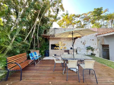 Sobrado com 3 Quartos à venda, 163m² no Balneário Praia do Pernambuco, Guarujá