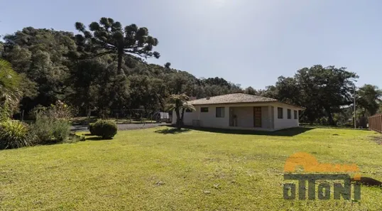 Fazenda / Sítio / Chácara com 3 Quartos à venda, 3284m² no Águas Fervidas, Colombo