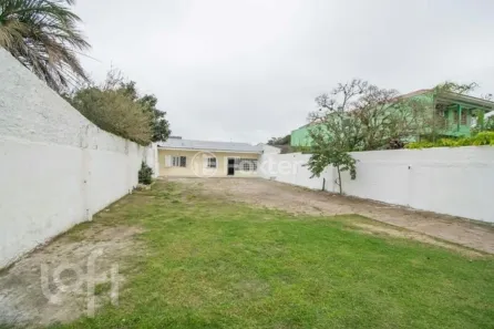 Casa com 3 Quartos à venda, 130m² no Niterói, Canoas