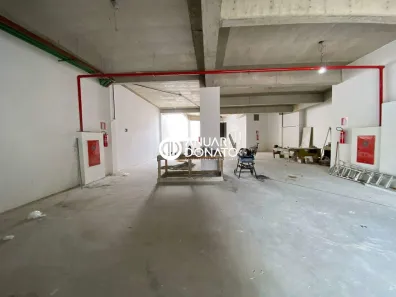 Loja / Salão / Ponto Comercial à venda, 250m² no São José, Uberaba