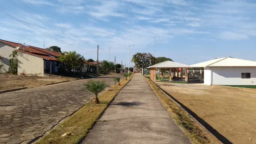 Casa de Condomínio com 2 Quartos à venda, 80m² no Jardim Metodista, Caldas Novas